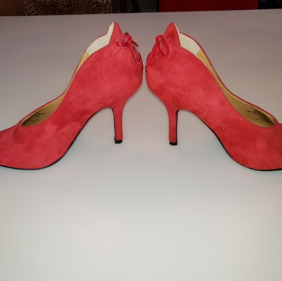 red suede shoes - Picture 2 of 4
